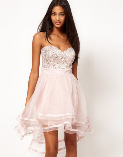 Нежно-розовое красивое платье Asos