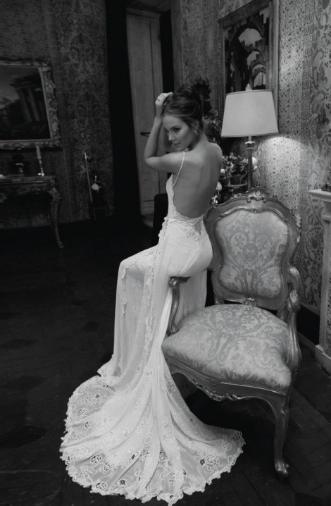 Фото сексуальных свадебных платьев c кружевами от Inbal Dror