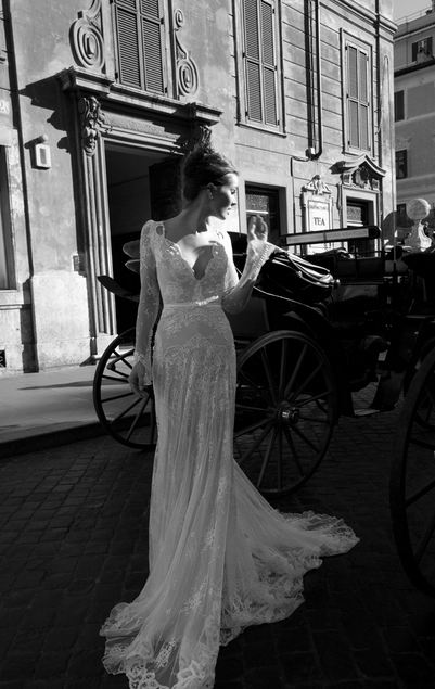 Фото свадебного платья из коллекции 2012 Inbal Dror