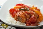 Курица запеченная с овощами